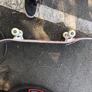 Meet your Posher, Charles